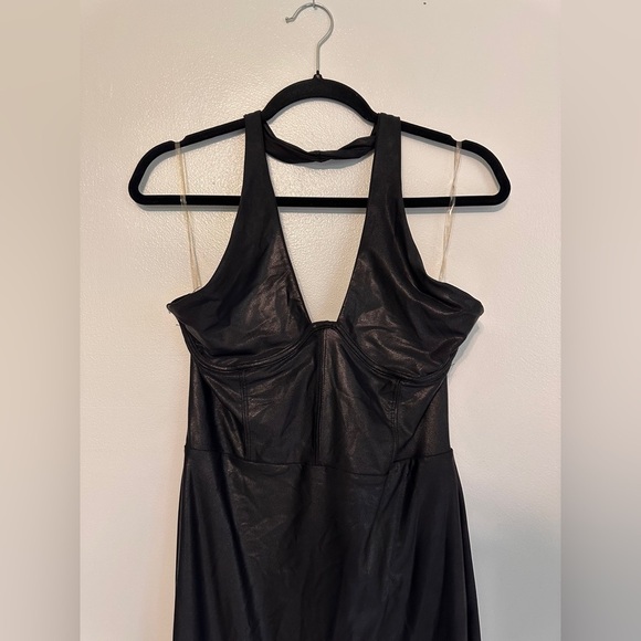 Naked Wardrobe Extra Drippin’ Faux Leather Crossover Halter Midi Dress NWT Large - Picture 4 of 9